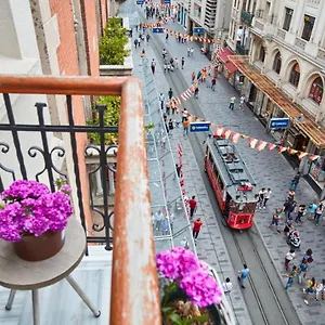 3* Hotel Magnova