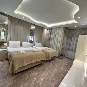 3* Hotel Flash